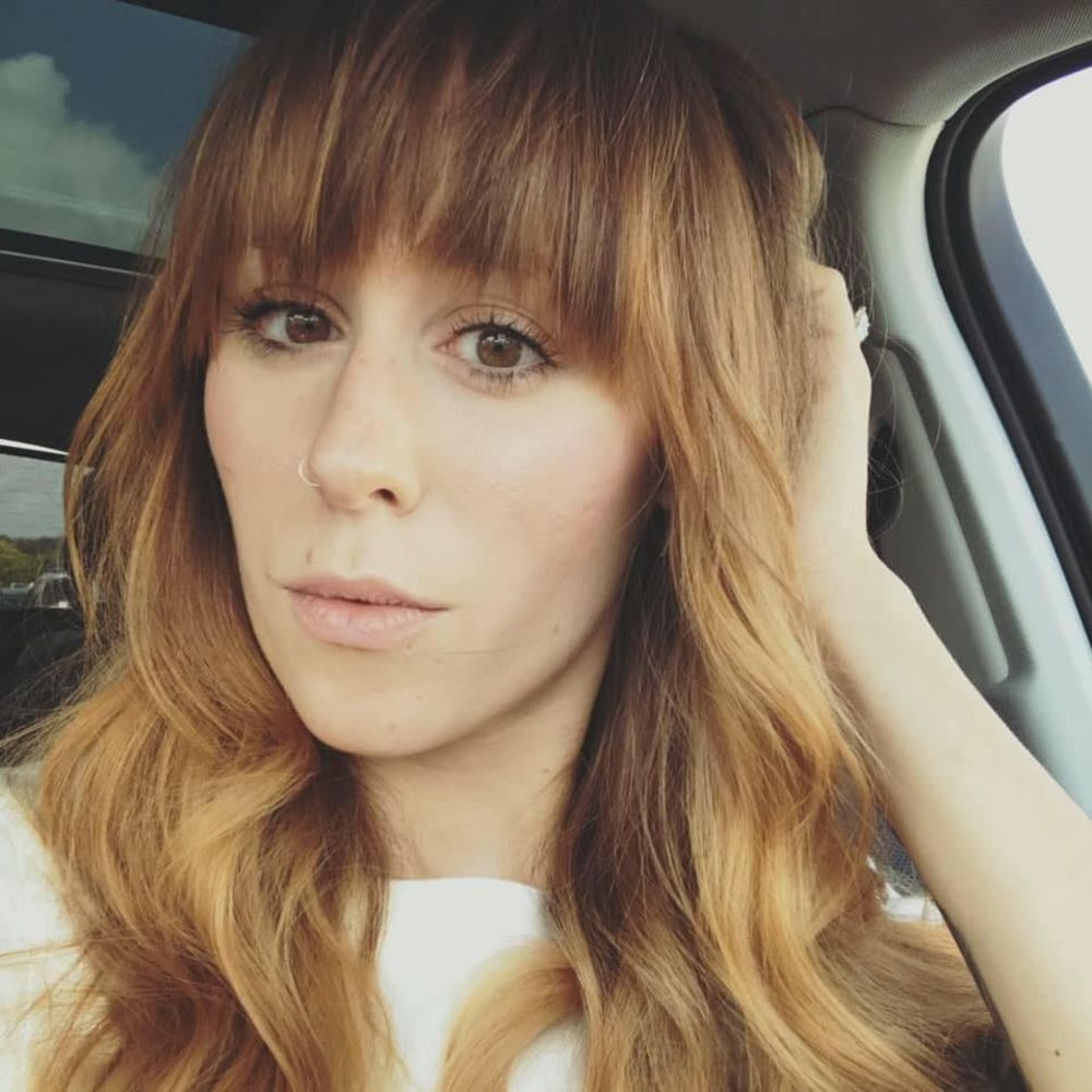 Meet your Posher, Lauren
